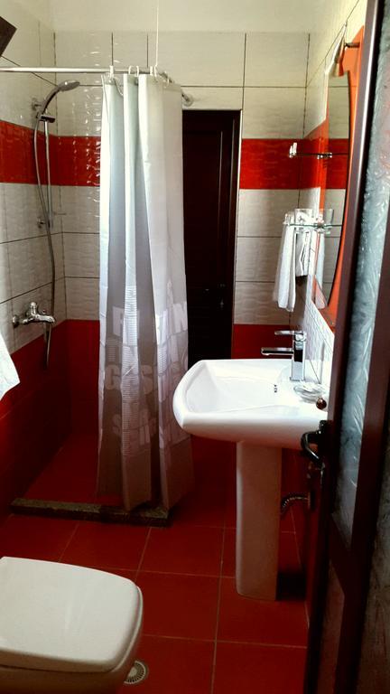 Ramis Hotel & Outdoor Sports Center Përmet Zewnętrze zdjęcie